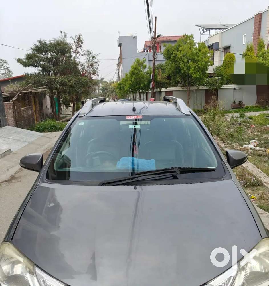 Toyota Etios Cross 2015