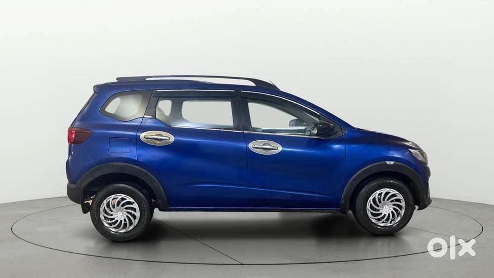 Renault Triber Rxz, 2019, Petrol