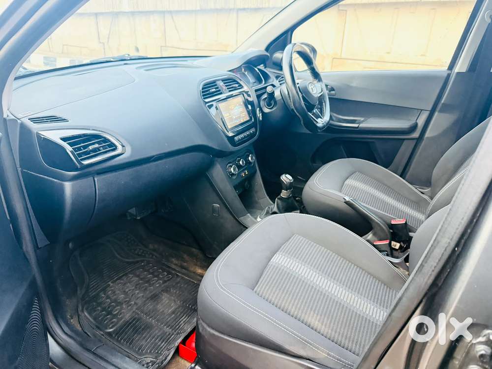 Tata Tiago 1.05 Revotorq Xz Plus Dualtone, 2017, Cng & Hybrids