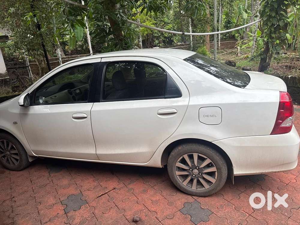 Toyota Diesel Car 2017