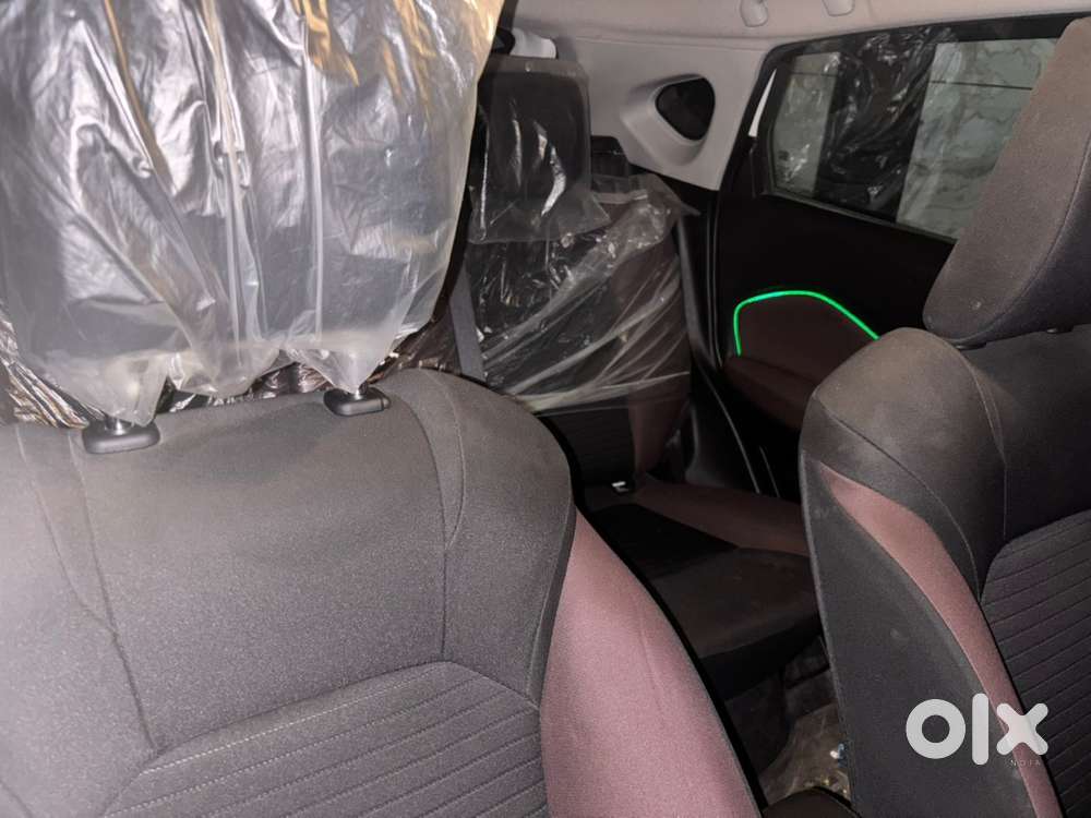 Maruti Suzuki Fronx 2024 Cng & Hybrids Well Maintained Convert To Top