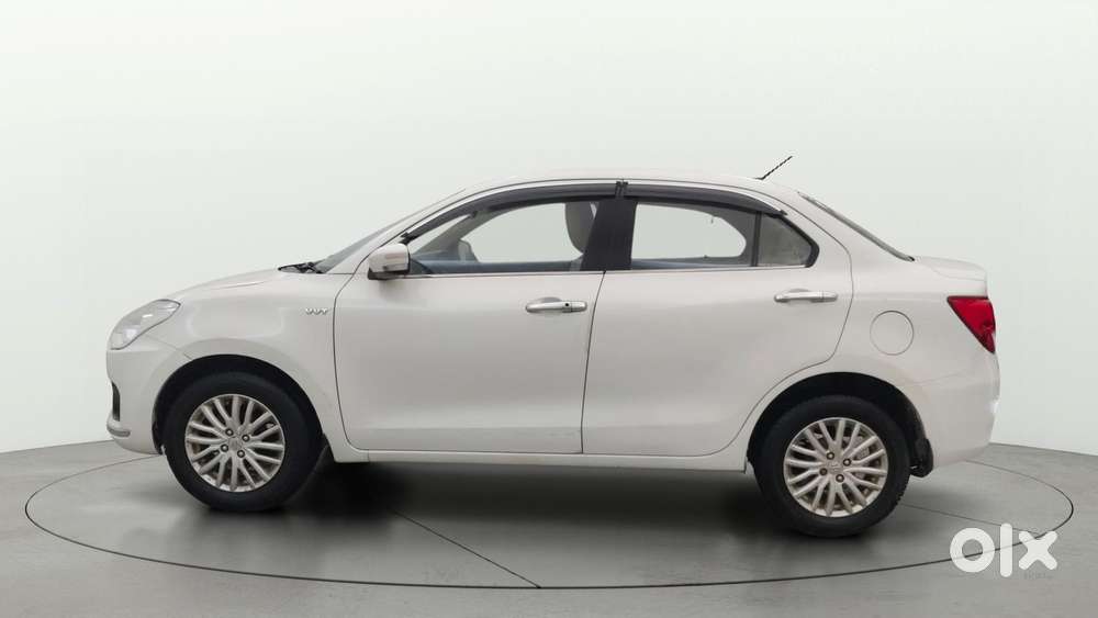 Maruti Suzuki Swift Dzire Amt Zxi, 2018, Petrol