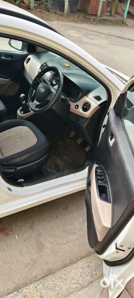 Hyundai Grand I10 Sportz 1.2 Kappa Vtvt, 2014, Petrol