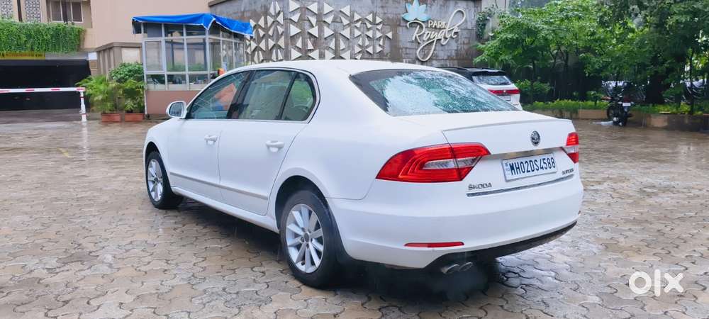 Skoda Superb Elegance 1.8 Tsi At, 2014, Petrol