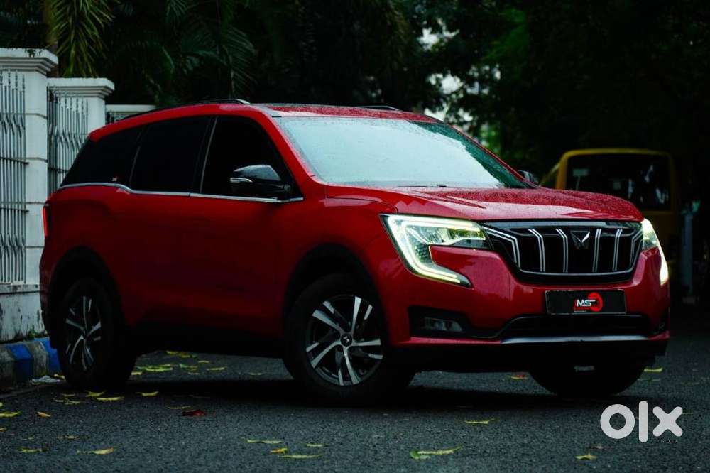 Mahindra Xuv700 2.0 Ax 5 Petrol At Str, 2022, Petrol