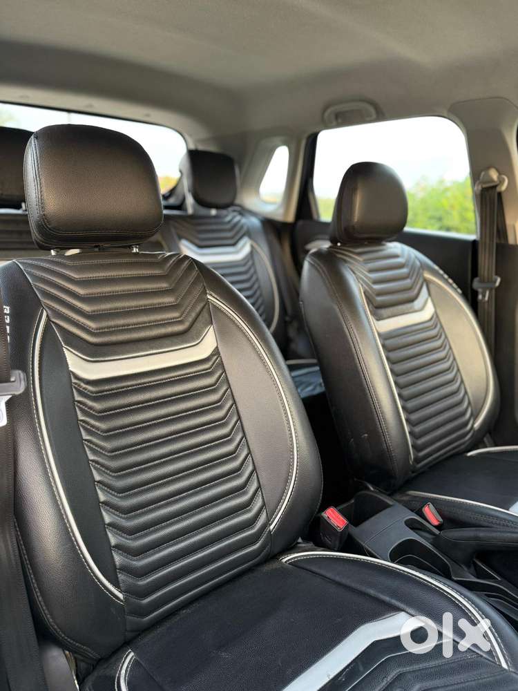 Maruti Suzuki Brezza 1.5 Zxi Smart Hybrid, 2022, Petrol