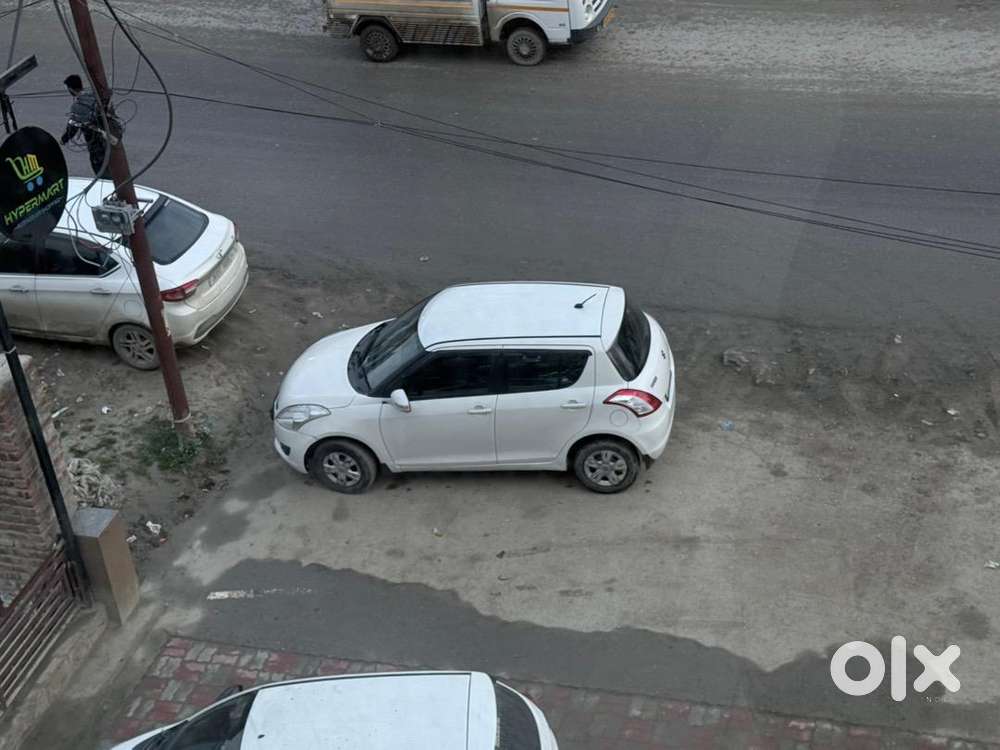 Maruti Suzuki Swift 2013 Diesel Well Maintained