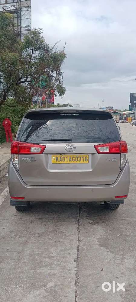 Toyota Innova Crysta 2016  Diesel