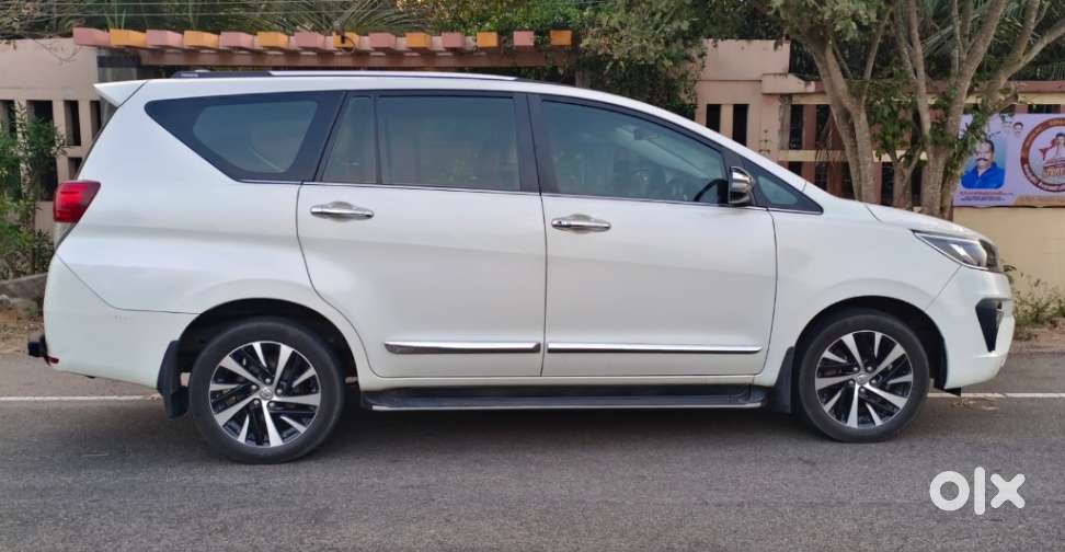Toyota Innova Crysta Zx 2.4 Diesel 7 Seater, 2022, Diesel