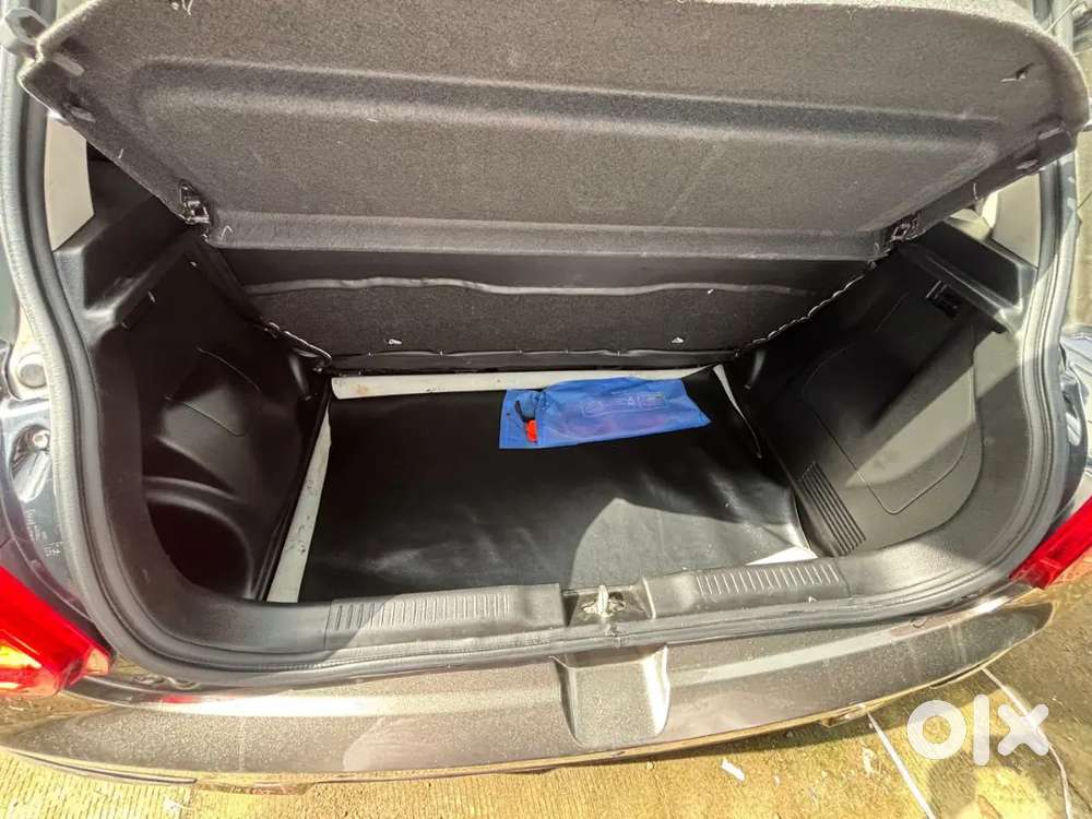 Maruti Suzuki Swift 2022 Petrol 16900 Km Driven