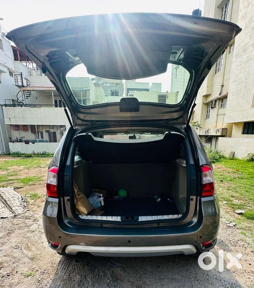 Nissan Diesel Car 2014