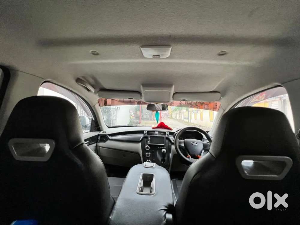 Mahindra Kuv 100 K4  Petrol 2016
