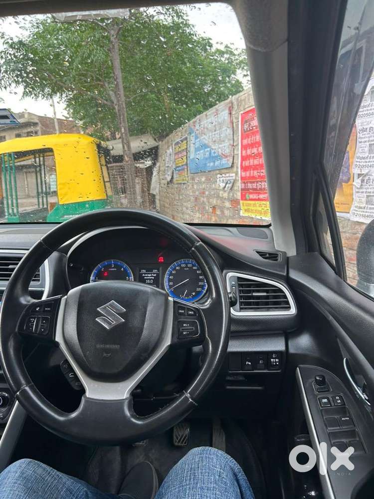 Maruti Suzuki S-cross 2016 Diesel Well Maintained