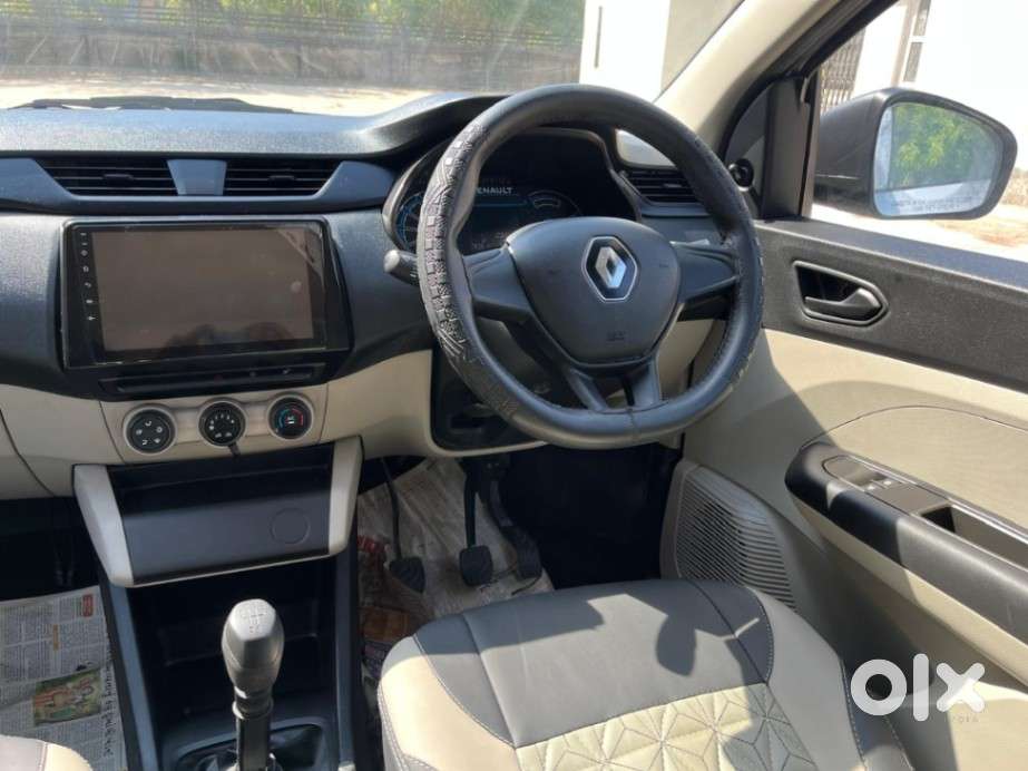 Renault Triber Rxl, 2025, Petrol