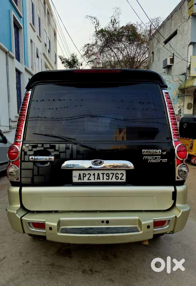 Mahindra Scorpio 2013