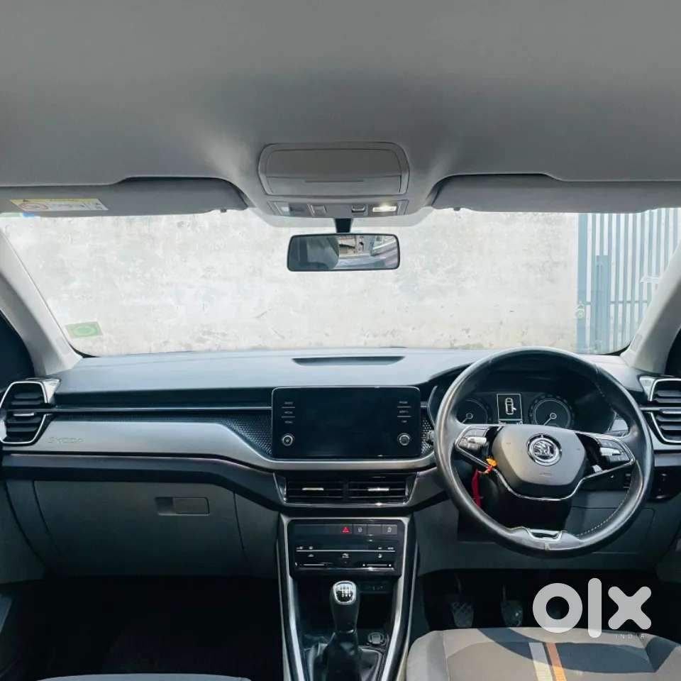 Skoda Kushaq Ambition 1.0l Tsi Mt, 2023, Petrol