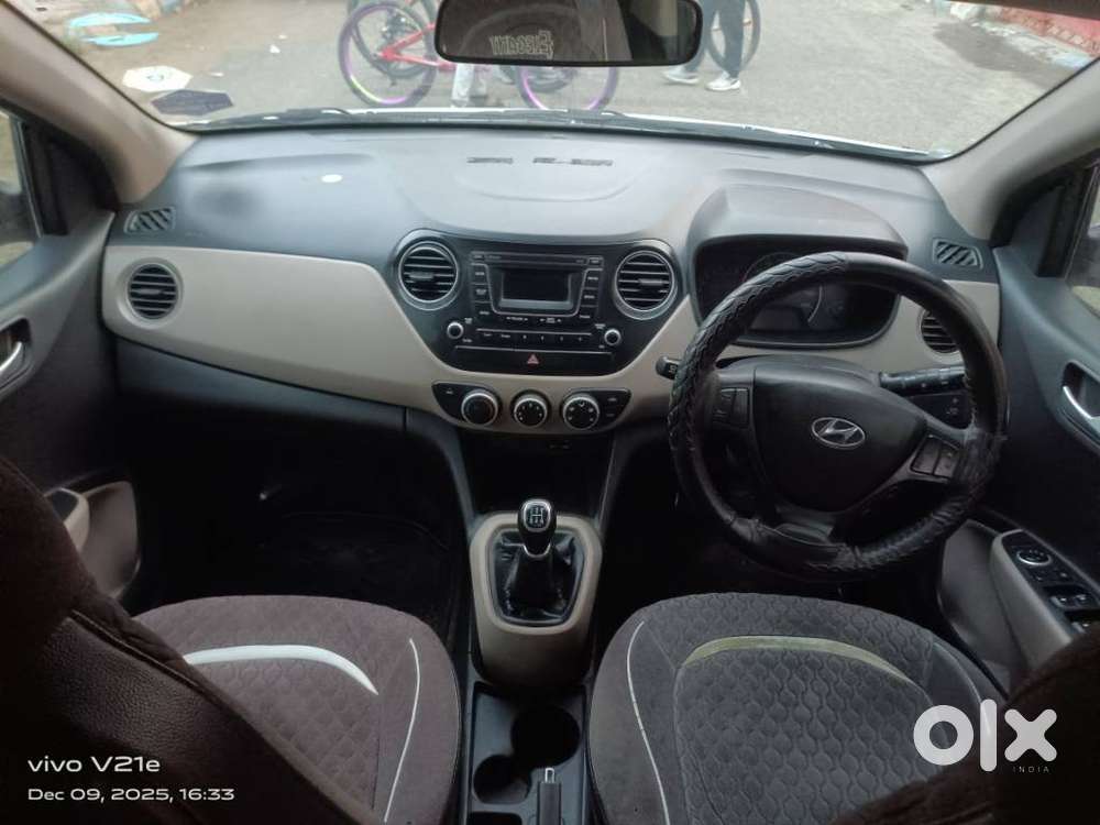 Hyundai Grand I10 Sportz 1.2 Kappa Vtvt, 2016, Petrol