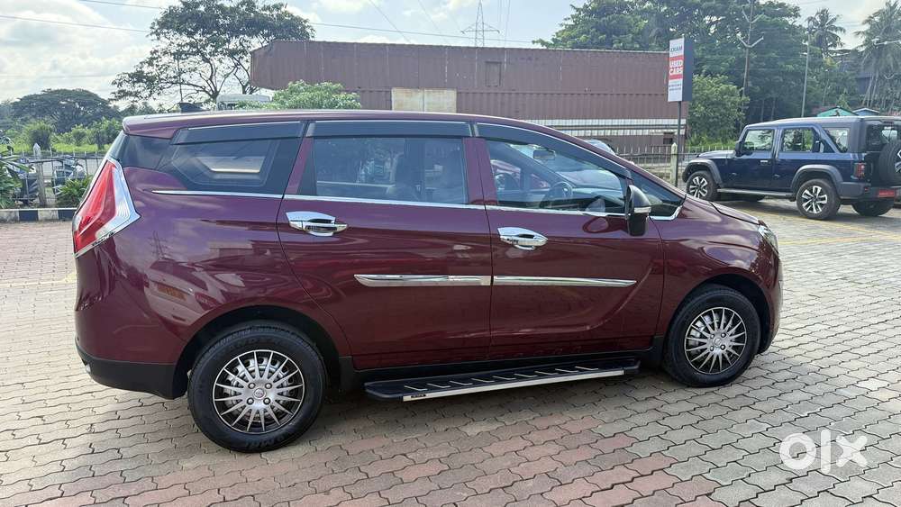 Mahindra Marazzo M2, 2019, Diesel
