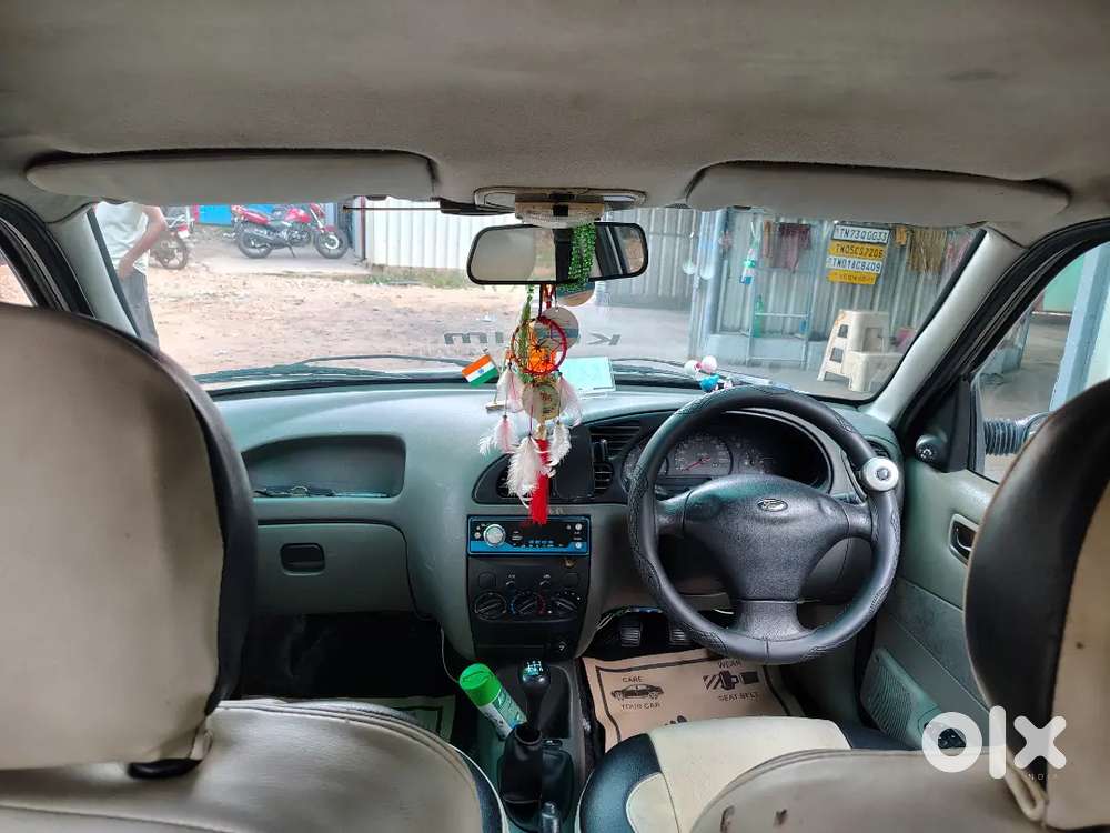Ford Ikon 1.6 Zxi 2004