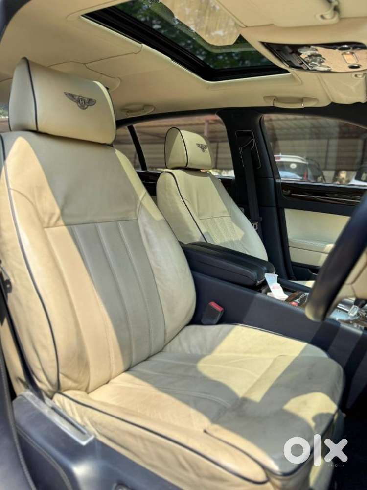 Bentley Continental Flying Spur Sedan, 2012, Petrol