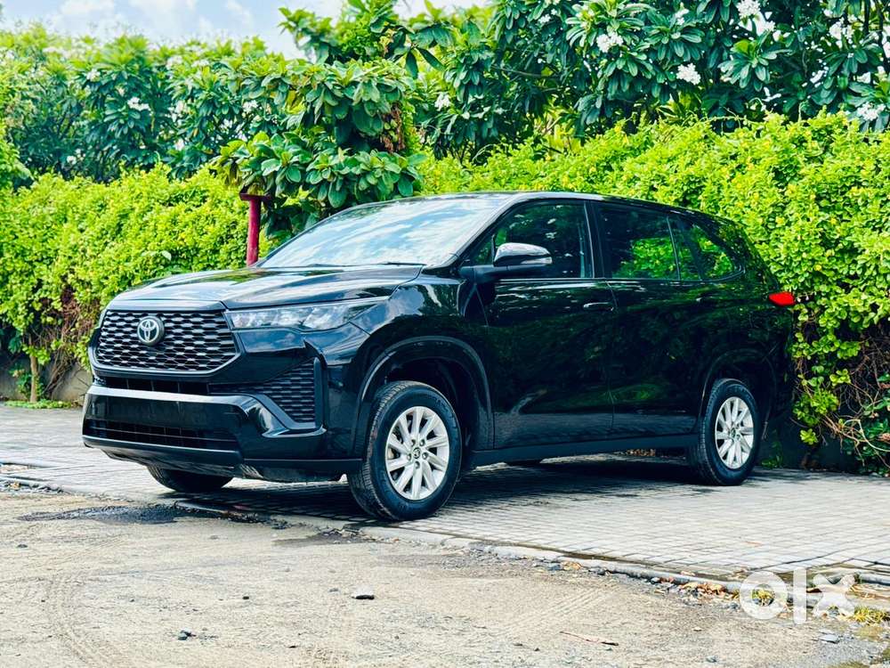 Toyota Innova Hycross 2.0 Gx 7 Str, 2023, Petrol