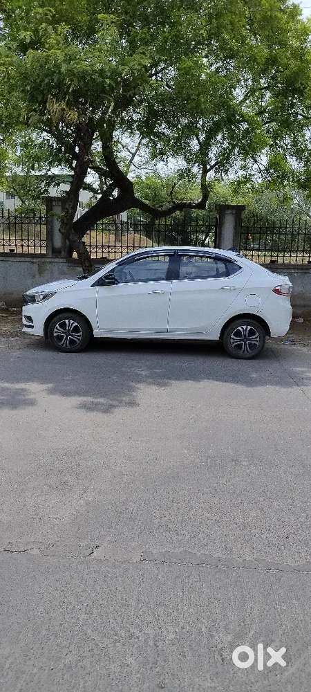 Tata Tigor Petrol Cng Automatic Top Model Xza+ 1.2 Rtn