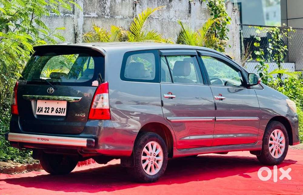 Toyota Innova 2.5 Vx 7 Str, 2012, Diesel