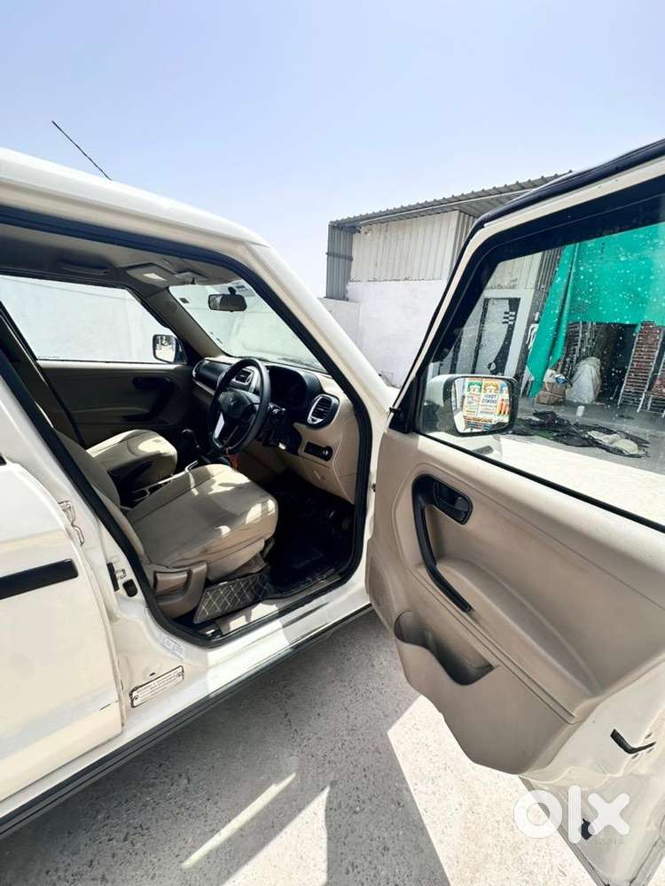 Mahindra Diesel Car 2023