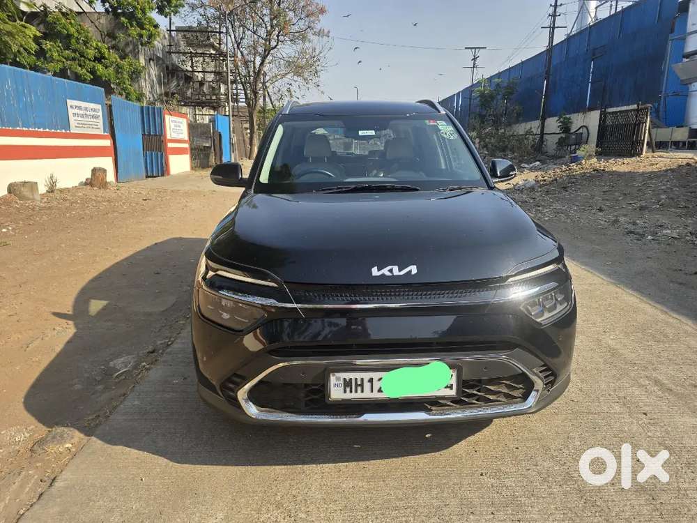 Kia Carens 2023 Diesel Well Maintained