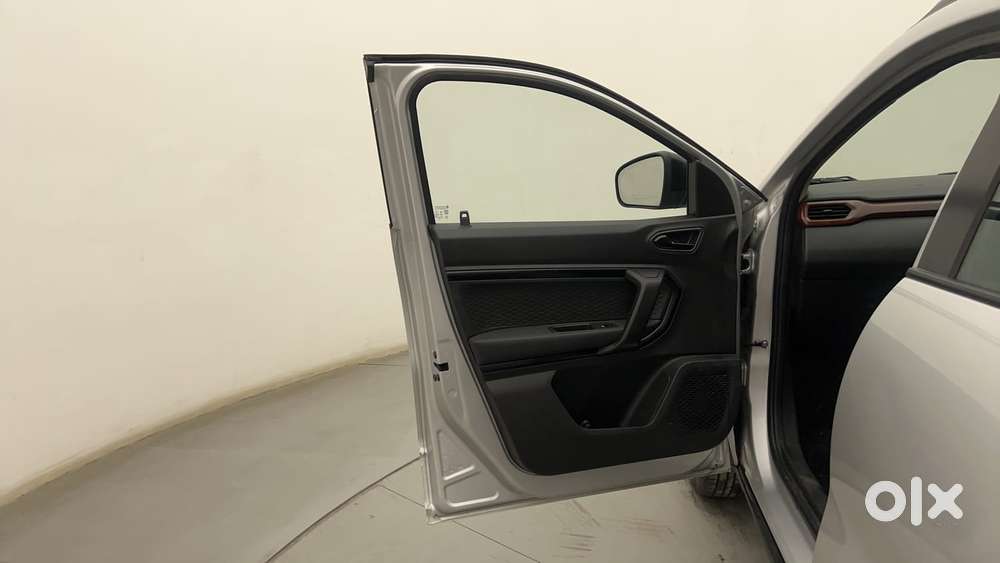 Renault Kiger Rxz Turbo Cvt, 2023, Petrol