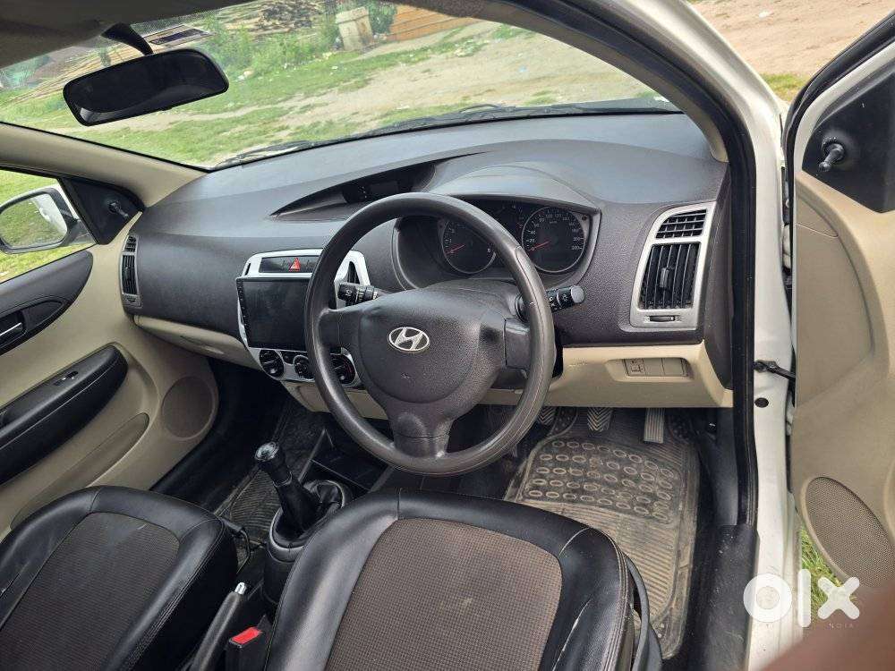 Hyundai I20 Magna Optional 1.2, 2013, Petrol