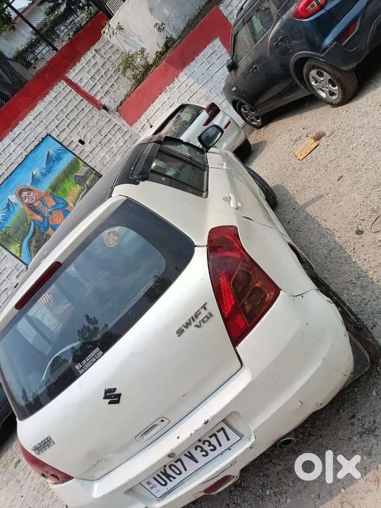 Maruti Suzuki Swift 2009 Diesel 97000 Km Driven