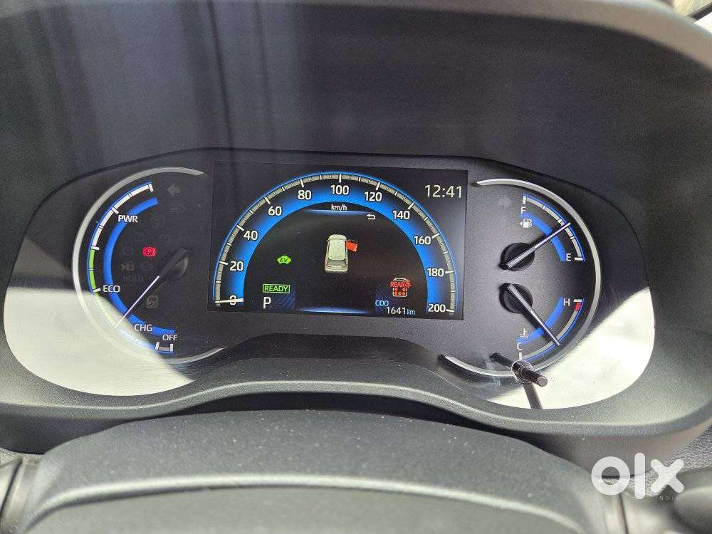 Toyota Innova Hycross 2.0 Zx Hybrid 7 Str, 2026, Petrol