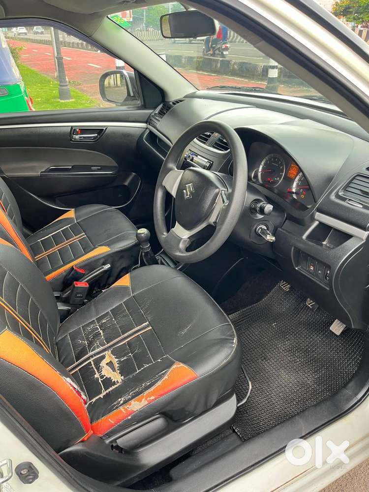 Maruti Suzuki Swift Vxi + Manual, 2012, Petrol