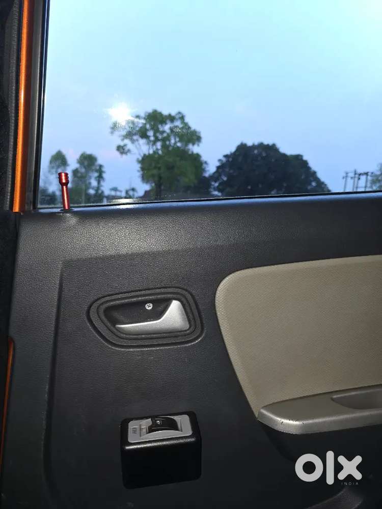 Maruti Suzuki Alto K10 2015 Sep 08 Petrol 97968 Km Driven...