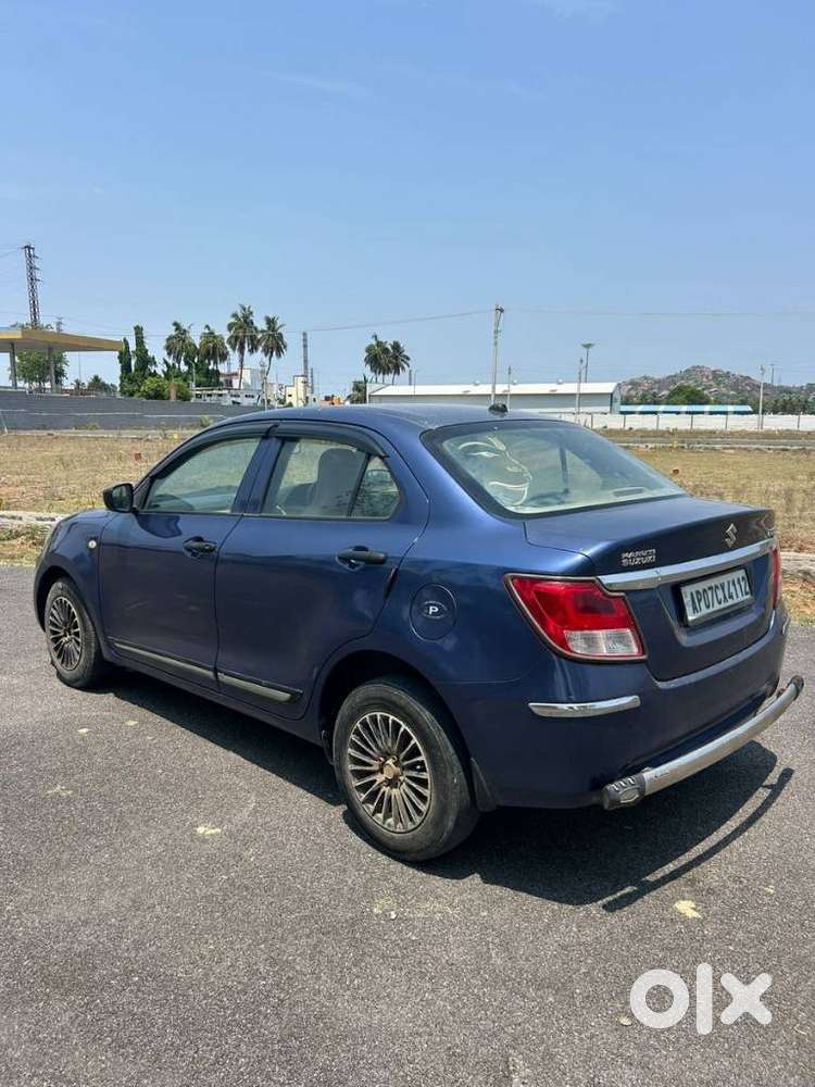 Maruti Suzuki Swift Dzire Lxi Option, 2018, Petrol
