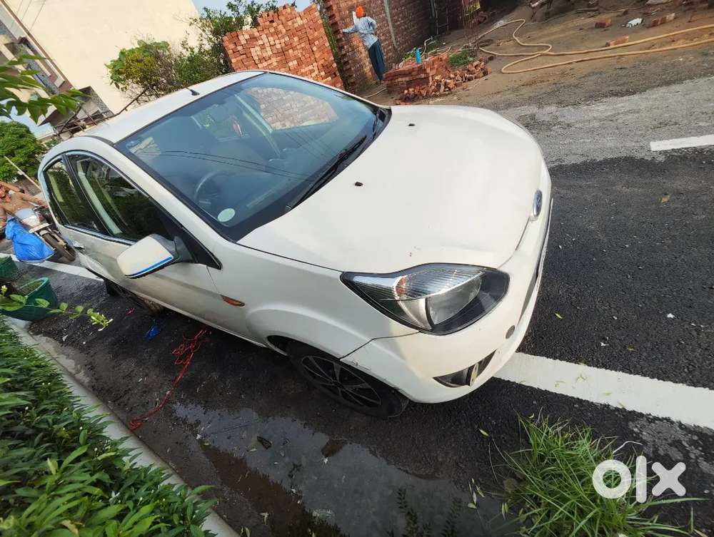 Ford Figo Diesel 2011 Model Gaddi Car