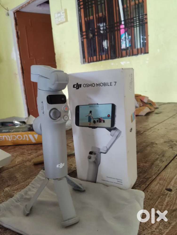 DJ l osmo mobile 7