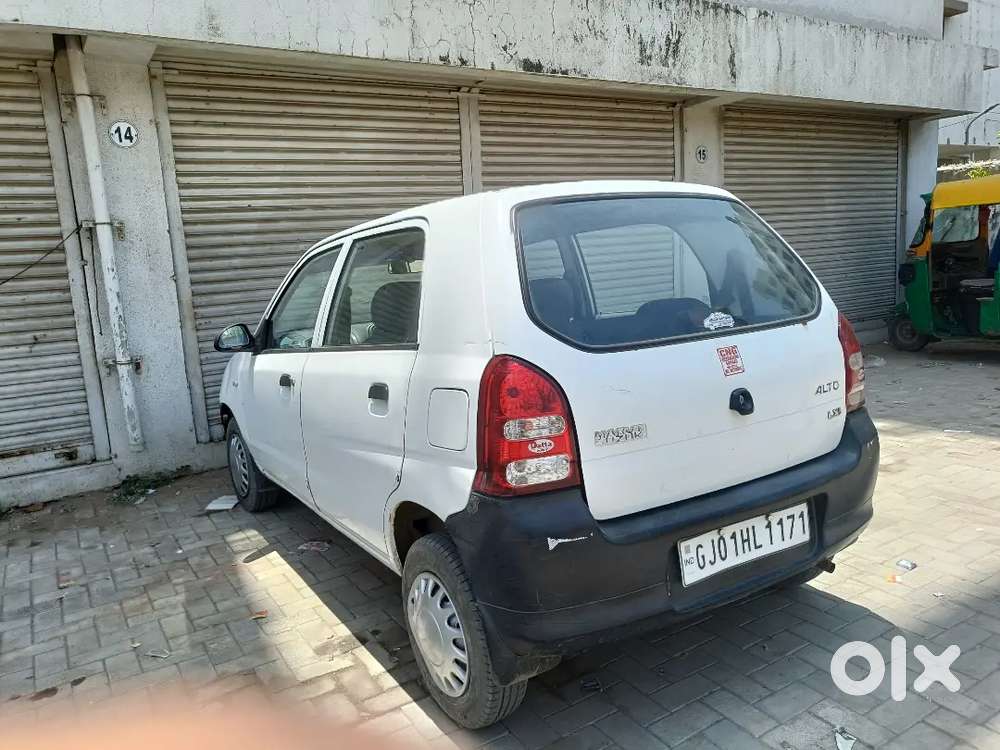 Ac Chalu Good Condition
