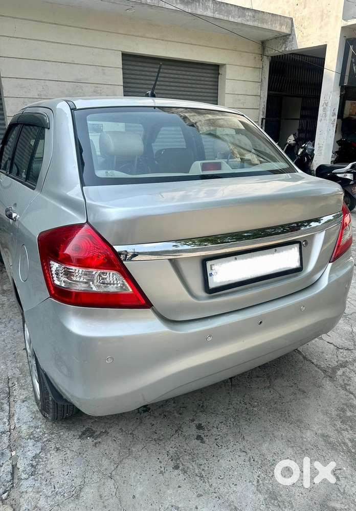 Maruti Suzuki Dzire 2017 Diesel 75300 Km Driven