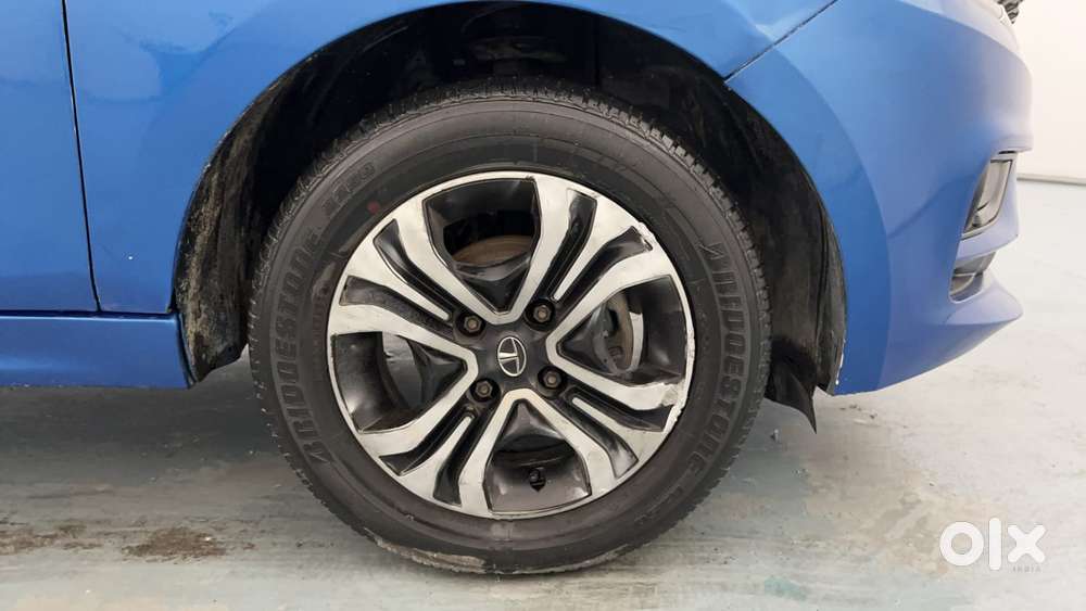 Tata Tiago 1.2 Revotron Xt Option, 2024, Petrol