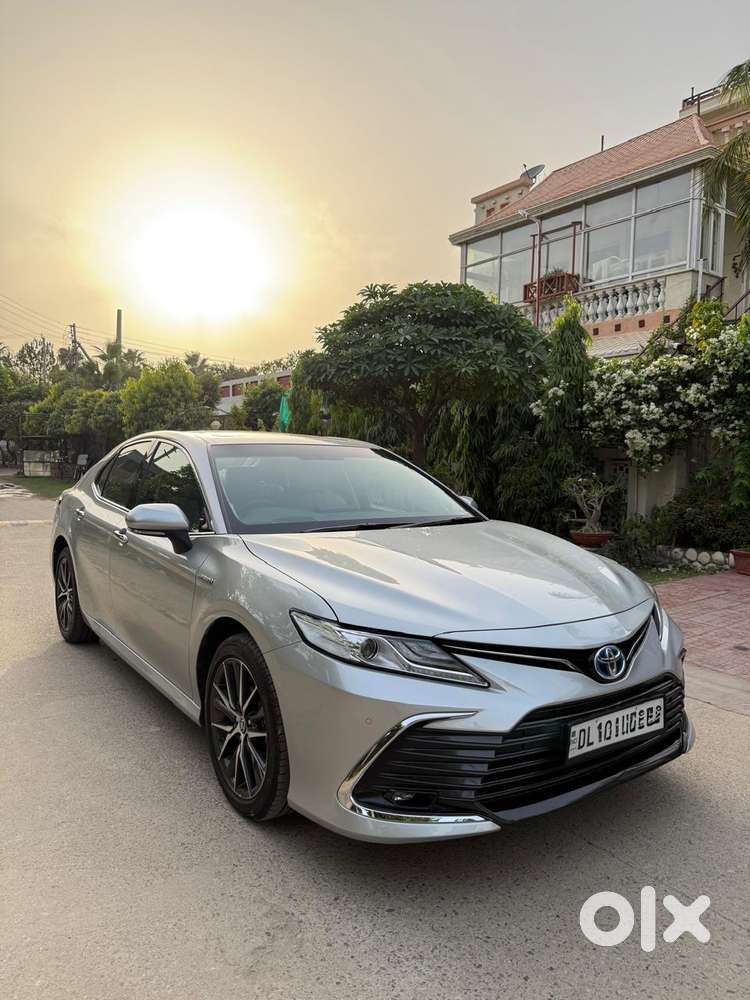Toyota Camry Hybrid, 2024, Petrol