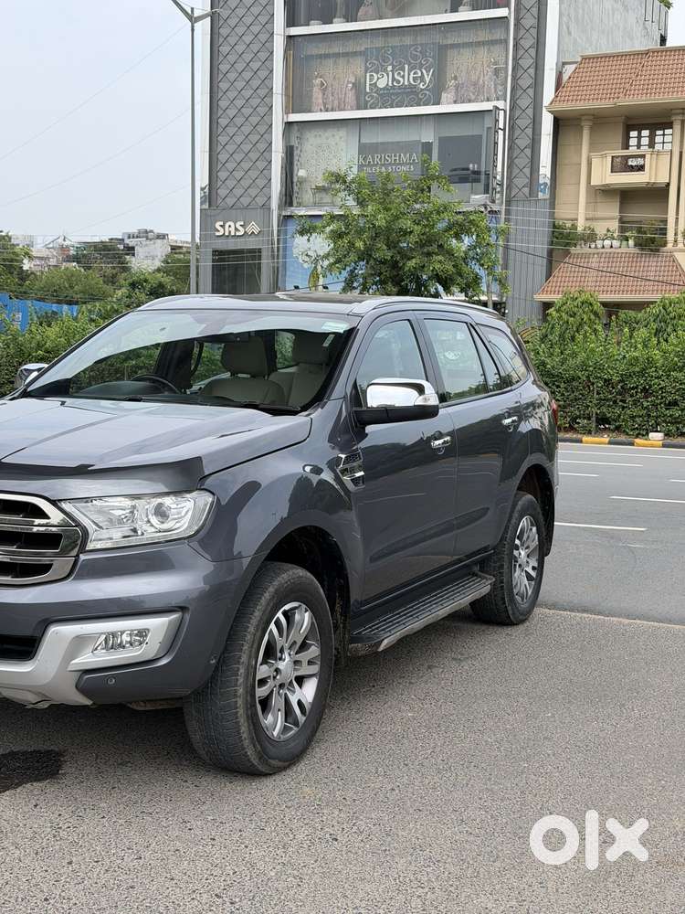 Ford Endeavour 3.2 Titanium At 4x4, 2017, Diesel