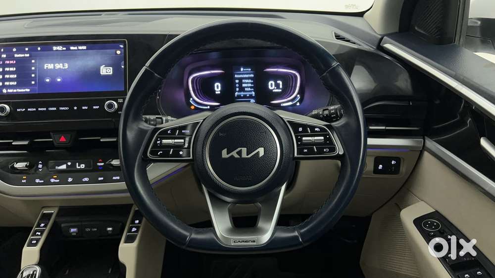 Kia Carens 1.4 Luxury Plus 6 Str, 2022, Petrol