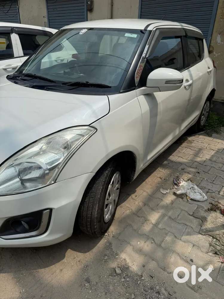 Maruti Suzuki Swift 2015 Petrol Vxi