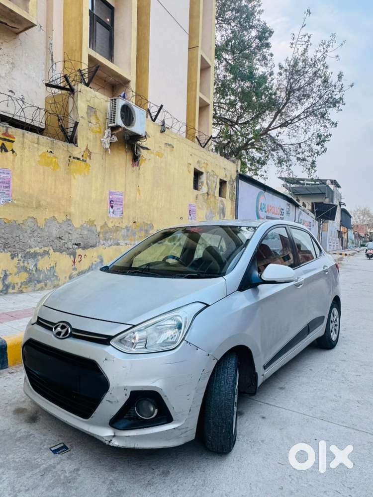 Hyundai Xcent 2015 Diesel Well Maintained