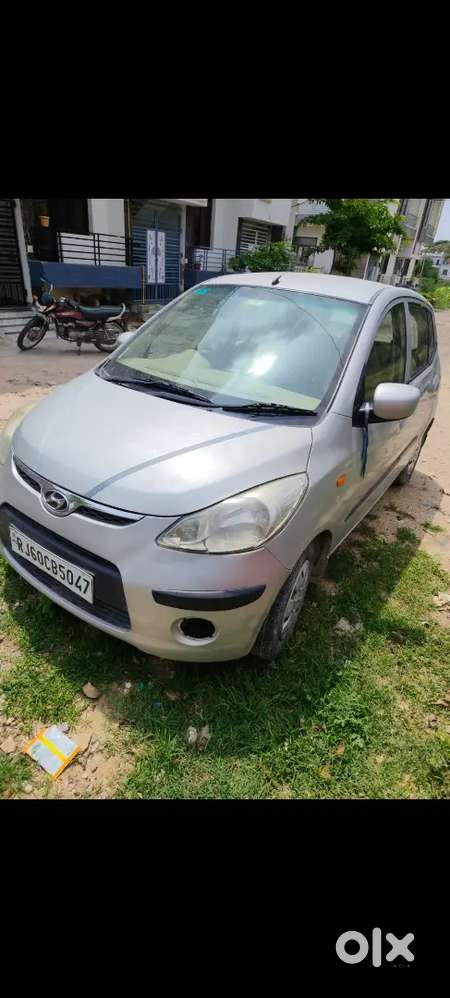 .i 10 Car Hai Best Hi Chalne Me
