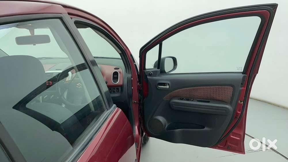 Maruti Suzuki Ritz Vxi, 2013, Petrol