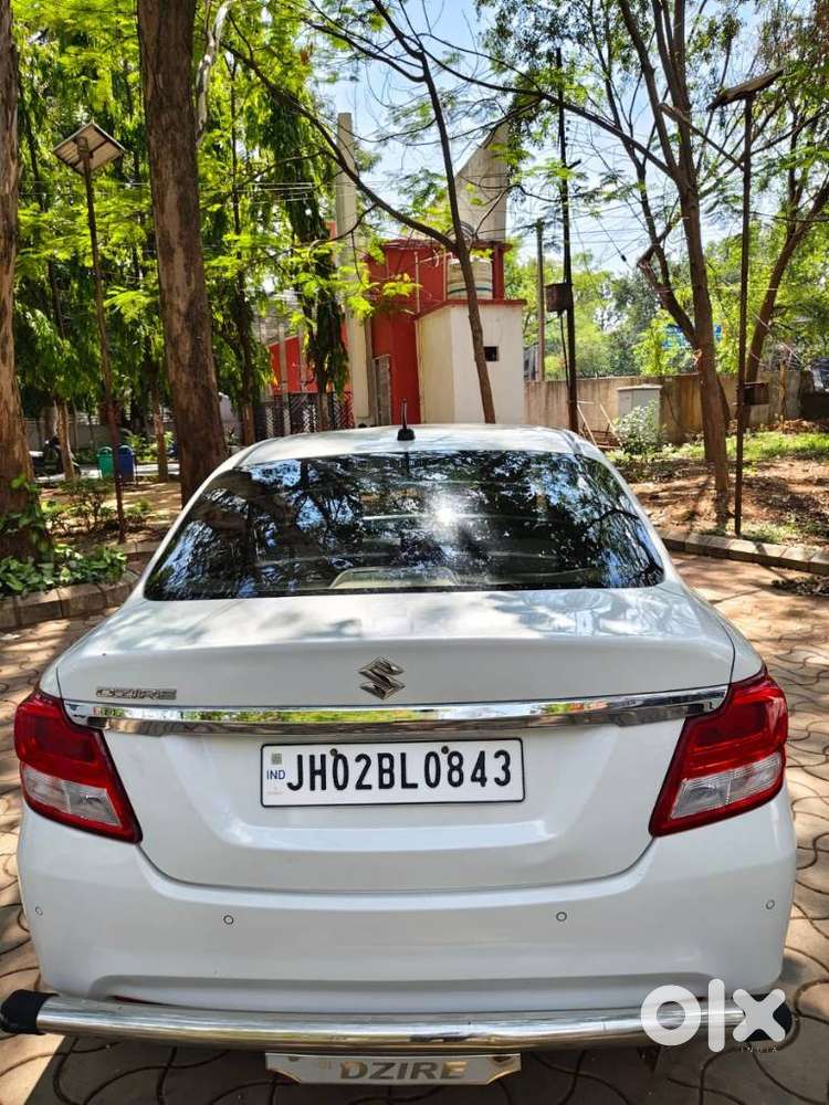 Maruti Suzuki Dzire 1.2 Vxi, 2023, Petrol