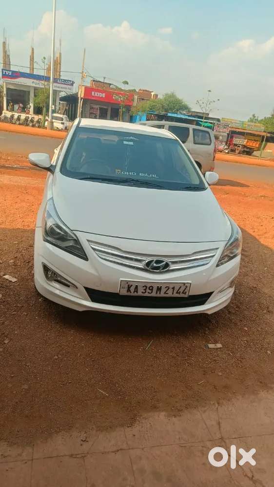 Hyundai Fluidic Verna 2017